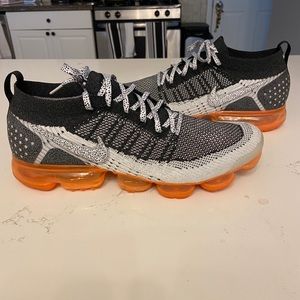 Nike Air Vapormax 2 Safari - Size 13